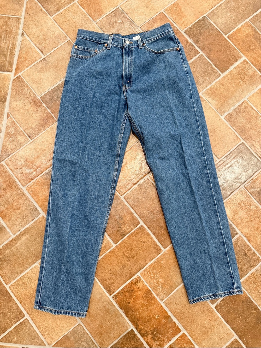 Classic Levi’s 550 Men's Blue Denim Jeans - Straight Fit